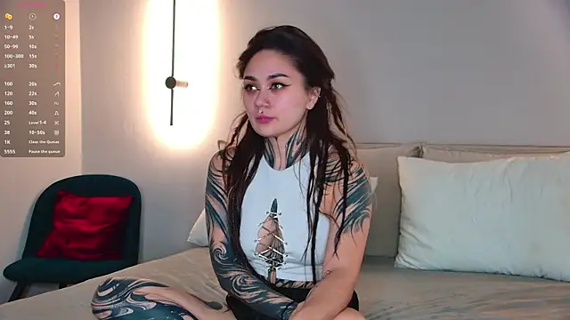 Snapshot of KarenHotFlirt chatting on July 2026 04:14:01 PM KarenHotFlirt online show from July 2026 04:14:01 PM