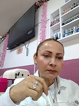 Snapshot of Sol_brillante chatting on July 2026 08:00:02 PM Sol brillante online show from July 2026 08:00:02 PM
