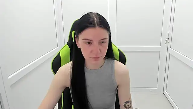 PatteMeoww online show from June 2026 06:40:01 AM