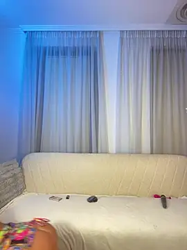 ValentinaMonroee online show from July 2026 07:27:02 PM