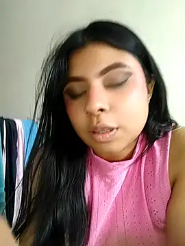DanniValencia online show from July 2026 03:18:01 PM