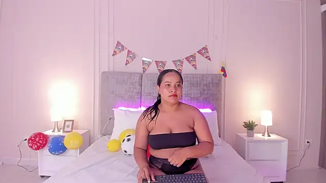 Emma-Velez online show from June 2026 12:06:01 PM