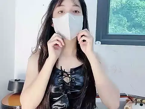 BUNNIIE MIE online show from July 2026 03:01:01 AM