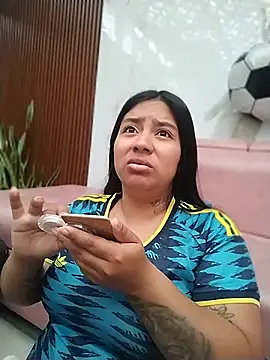 Amber Herrera online show from June 2026 12:27:02 PM