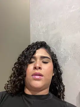 Snapshot of Antonella_Whitmore chatting on June 2026 12:32:02 AM Antonella Whitmore online show from June 2026 12:32:02 AM