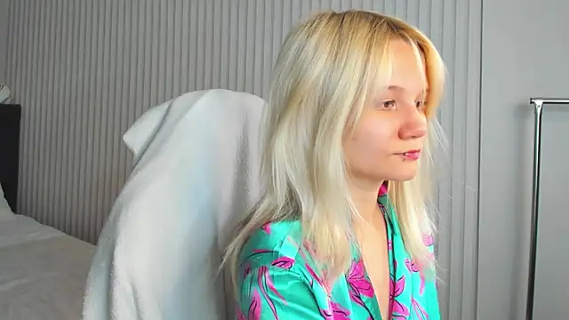 Snapshot of Bunny_Elsy chatting on July 2026 11:12:01 AM Bunny Elsy online show from July 2026 11:12:01 AM
