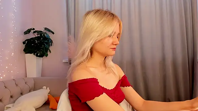 Snapshot of Bunny_Elsy chatting on July 2026 11:23:02 AM Bunny Elsy online show from July 2026 11:23:02 AM