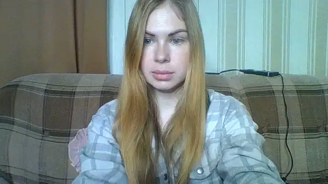 Snapshot of MelaniePres chatting on June 2026 08:51:01 AM MelaniePres online show from June 2026 08:51:01 AM