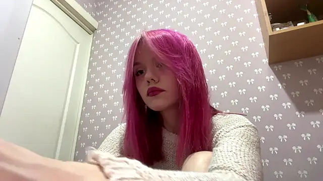 Linecutie online show from July 2026 08:26:02 PM