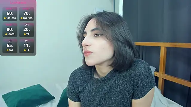 LunarLori online show from July 2026 09:15:01 AM