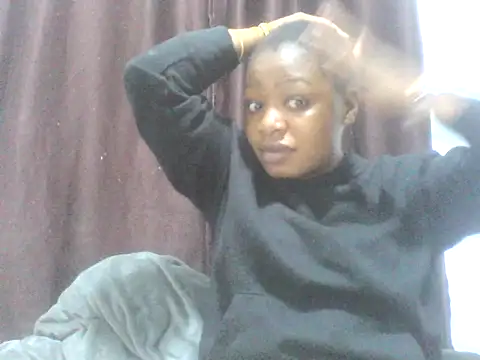 Snapshot of sweett_camillah chatting on June 2026 11:47:02 AM sweett camillah online show from June 2026 11:47:02 AM