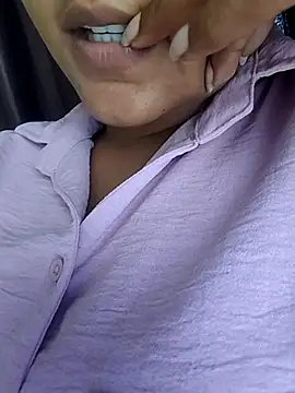 Snapshot of Miss-cutee chatting on June 2026 09:20:01 AM Miss-cutee online show from June 2026 09:20:01 AM