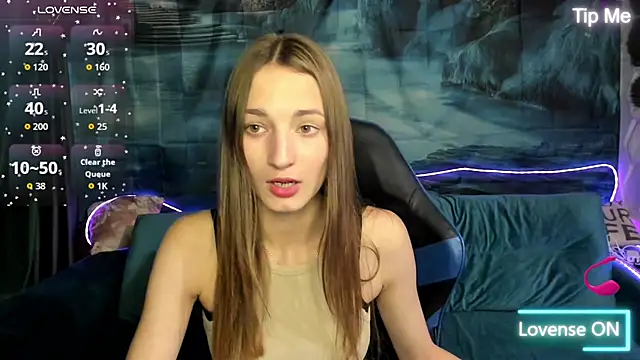 Snapshot of MaryMee88 chatting on July 2026 06:28:01 AM MaryMee88 online show from July 2026 06:28:01 AM