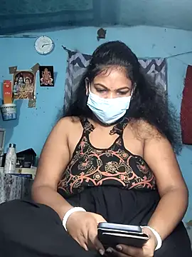 Snapshot of Mis-maya chatting on July 2026 01:45:01 AM Mis-maya online show from July 2026 01:45:01 AM