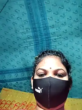 Snapshot of Mis-maya chatting on July 2026 11:33:02 PM Mis-maya online show from July 2026 11:33:02 PM
