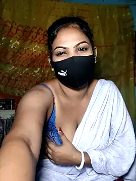 Snapshot of Mis-maya chatting on July 2026 06:13:01 PM Mis-maya online show from July 2026 06:13:01 PM