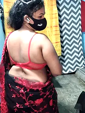 Snapshot of Mis-maya chatting on July 2026 01:47:01 AM Mis-maya online show from July 2026 01:47:01 AM
