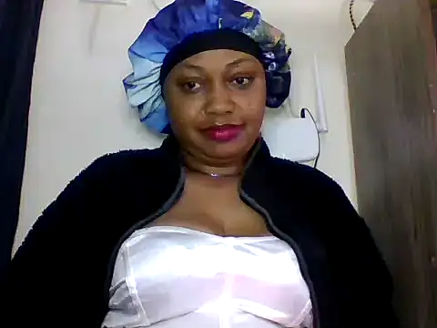 Snapshot of maggymiss chatting on July 2026 11:58:01 AM maggymiss online show from July 2026 11:58:01 AM