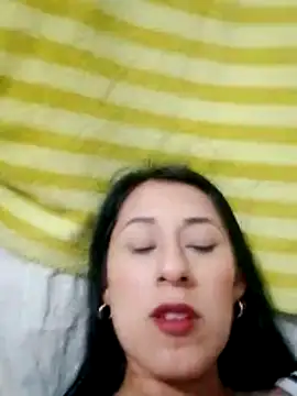 Snapshot of ELY_FE_ chatting on June 2026 03:20:02 AM ELY FE online show from June 2026 03:20:02 AM