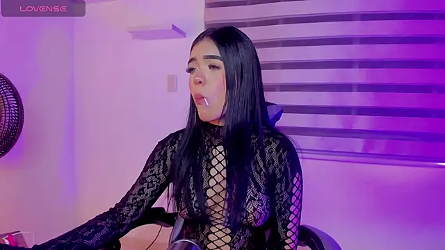 Snapshot of cami_greedy chatting on July 2026 02:20:02 AM cami greedy online show from July 2026 02:20:02 AM