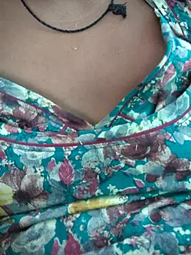 riyana tai online show from June 2026 01:19:02 AM
