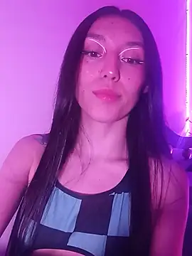 Snapshot of Laia_xprice chatting on June 2026 11:23:02 AM Laia xprice online show from June 2026 11:23:02 AM