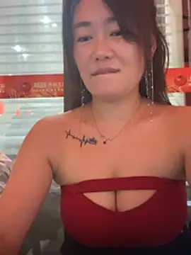 mollymm online show from July 2026 12:42:02 PM