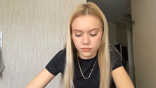 Glamorforyou online show from July 2026 05:04:02 AM