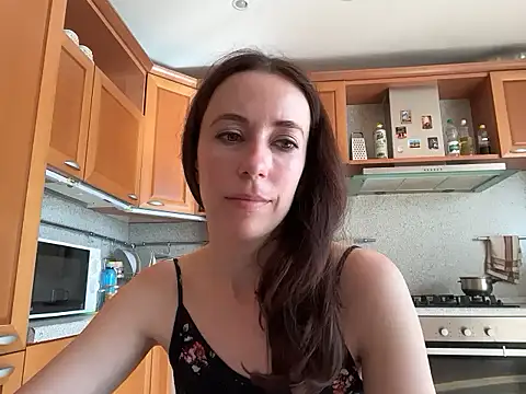Flamingo Queen online show from July 2026 05:57:01 AM