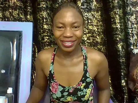 Snapshot of Lovey_daisy15 chatting on June 2026 12:37:01 AM Lovey daisy15 online show from June 2026 12:37:01 AM