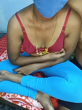 Snapshot of sweet_saranya chatting on July 2026 04:44:02 AM sweet saranya online show from July 2026 04:44:02 AM