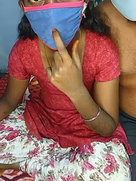 Snapshot of sweet_saranya chatting on August 2026 05:42:01 AM sweet saranya online show from August 2026 05:42:01 AM