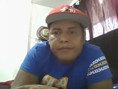 Snapshot of Moreno836966 chatting on July 2026 06:24:02 PM Moreno836966 online show from July 2026 06:24:02 PM
