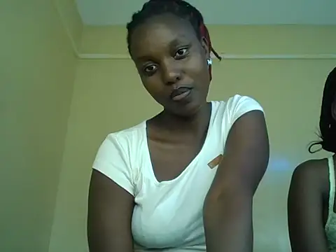 Snapshot of Legit_Queenn chatting on July 2026 01:48:01 PM Legit Queenn online show from July 2026 01:48:01 PM