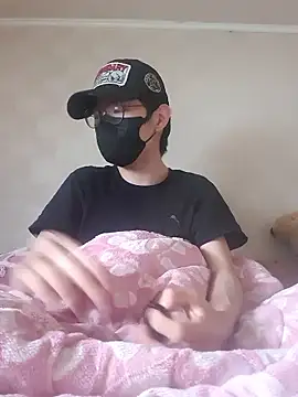 TYYUIOE3 online show from June 2026 07:42:02 AM