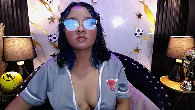 Snapshot of JuicyBoobix chatting on June 2026 01:31:02 PM JuicyBoobix online show from June 2026 01:31:02 PM
