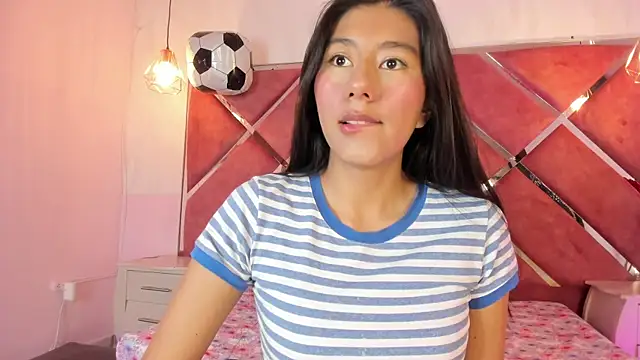 Carla Alvez online show from June 2026 02:21:02 PM