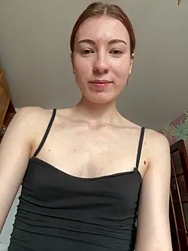 Snapshot of AlisaRussel chatting on July 2026 10:21:02 AM AlisaRussel online show from July 2026 10:21:02 AM