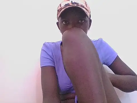 ebonypetite2 online show from June 2026 12:22:01 PM