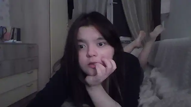 ZeldaSayre  online show from July 2026 11:18:01 PM