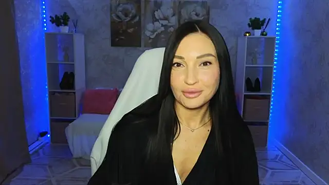 NikoleMills online show from July 2026 07:04:02 AM