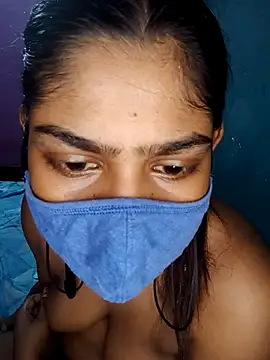 Snapshot of Model-031 chatting on June 2026 12:20:01 PM Model-031 online show from June 2026 12:20:01 PM