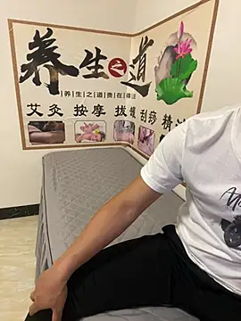 Snapshot of qujing002 chatting on July 2026 01:35:02 PM qujing002 online show from July 2026 01:35:02 PM