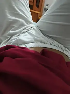 Snapshot of ranigupta72 chatting on July 2026 04:05:01 PM ranigupta72 online show from July 2026 04:05:01 PM