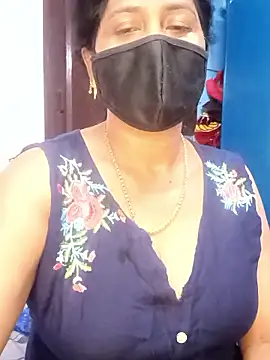 Snapshot of tamil_sarah chatting on June 2026 04:24:02 AM tamil sarah online show from June 2026 04:24:02 AM
