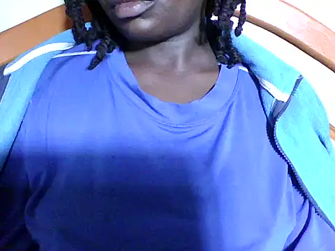 Snapshot of lucyswee chatting on July 2026 06:19:02 AM lucyswee online show from July 2026 06:19:02 AM