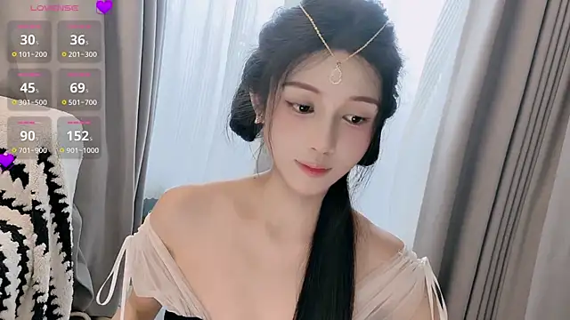 Snapshot of lulu-789 chatting on July 2026 03:44:02 AM lulu-789 online show from July 2026 03:44:02 AM