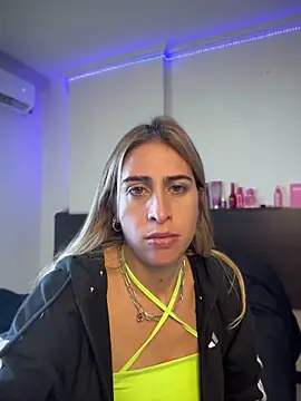 Snapshot of NicoleWilder chatting on July 2026 02:24:01 PM NicoleWilder online show from July 2026 02:24:01 PM