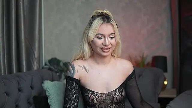 BiankaViper online show from July 2026 08:33:02 PM