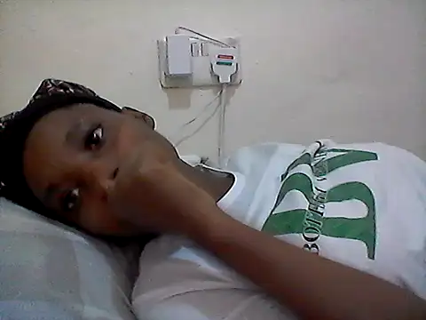 Snapshot of Sweetpother chatting on June 2026 08:57:02 AM Sweetpother online show from June 2026 08:57:02 AM